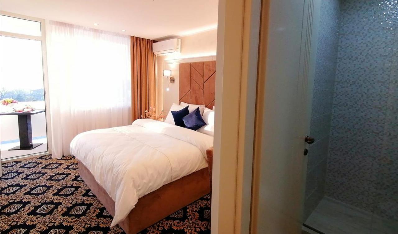 Hotel Belvedere Эфорие Норд Экстерьер фото